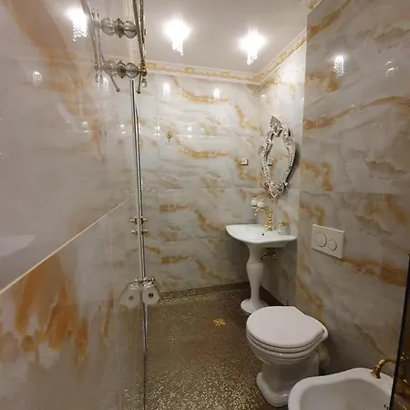 Nocleg ze śniadaniem Fd Luxury 3*